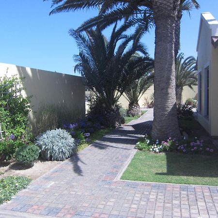 Cornerstone Guesthouse Swakopmund Zimmer foto